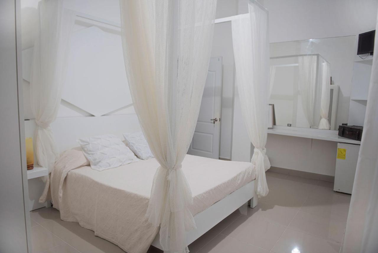 Hostal Mama Mambo - Zona Colonial Σάντο Ντομίγκο Εξωτερικό φωτογραφία